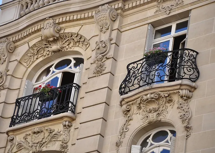 Champs Elysees Executive *