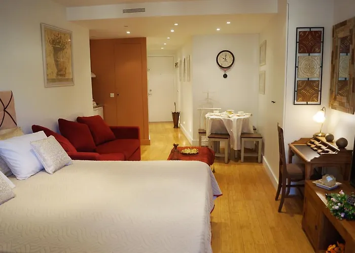 Champs Elysees Executive