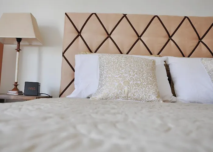 Champs Elysees Executive Appartement *