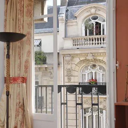 Champs Elysees Executive