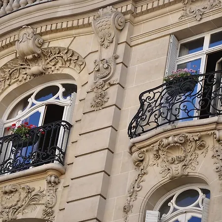 Champs Elysees Executive *