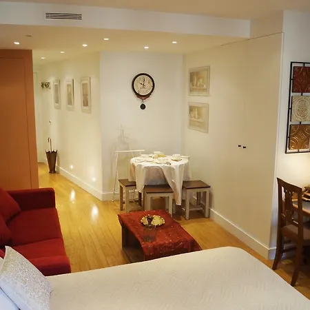 Apartament Champs Elysees Executive Paryż