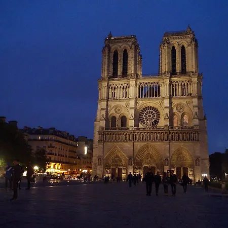 Champs Elysees Executive Apartment Paris